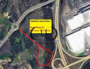 Terreno Comércio / Armazém para Venda em Campo e Sobrado