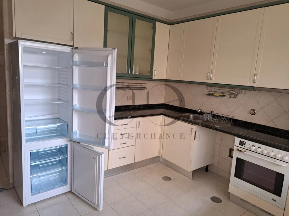 Apartamento T2 para Venda em Santa Marinha e São Pedro da Afurada Foto 3