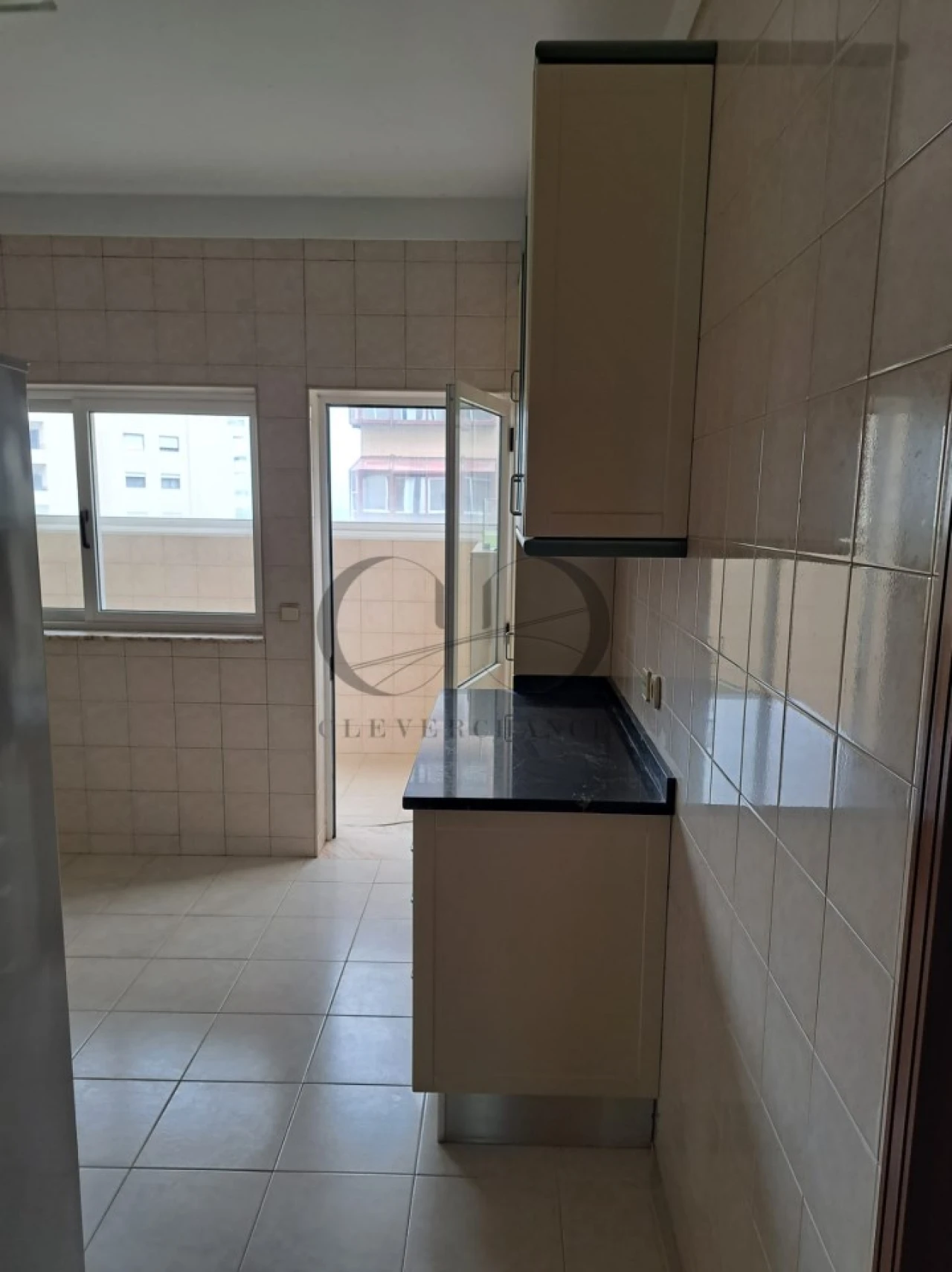 Apartamento T2 para Venda em Santa Marinha e São Pedro da Afurada Foto 4