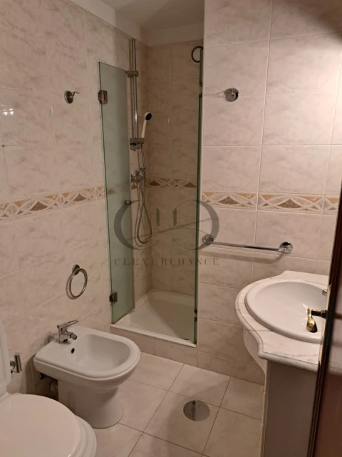 Apartamento T2 para Venda em Santa Marinha e São Pedro da Afurada
