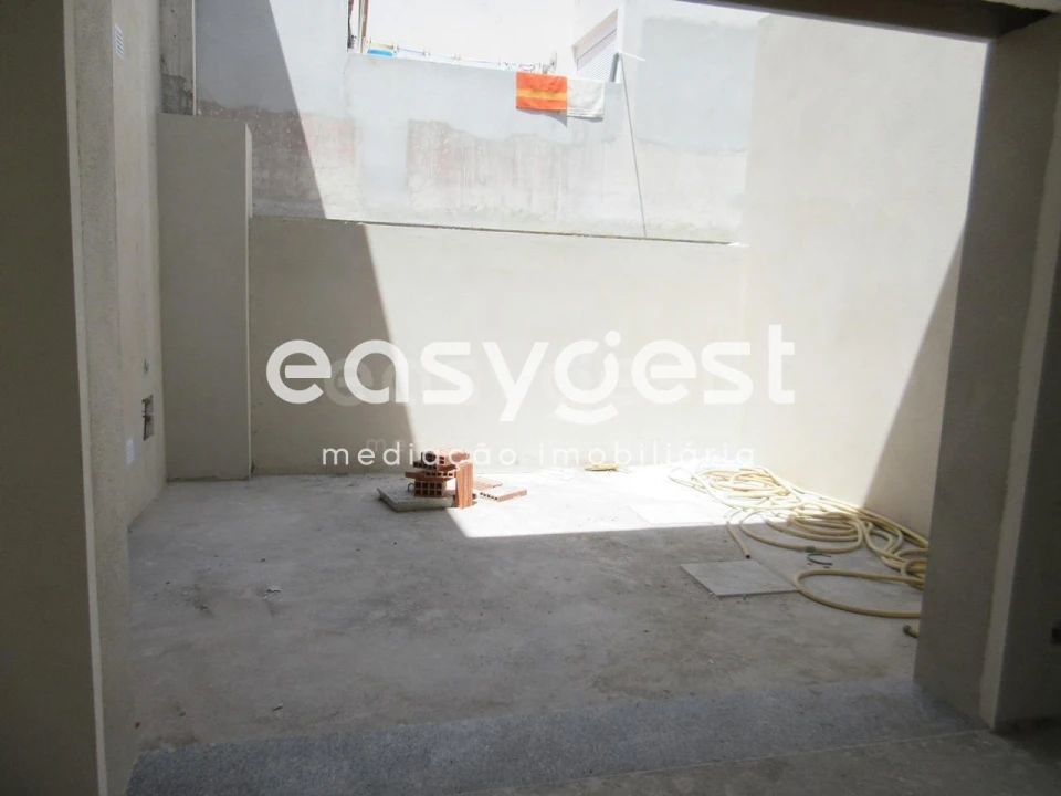 Apartamento T2 para Venda em Peniche Foto 9