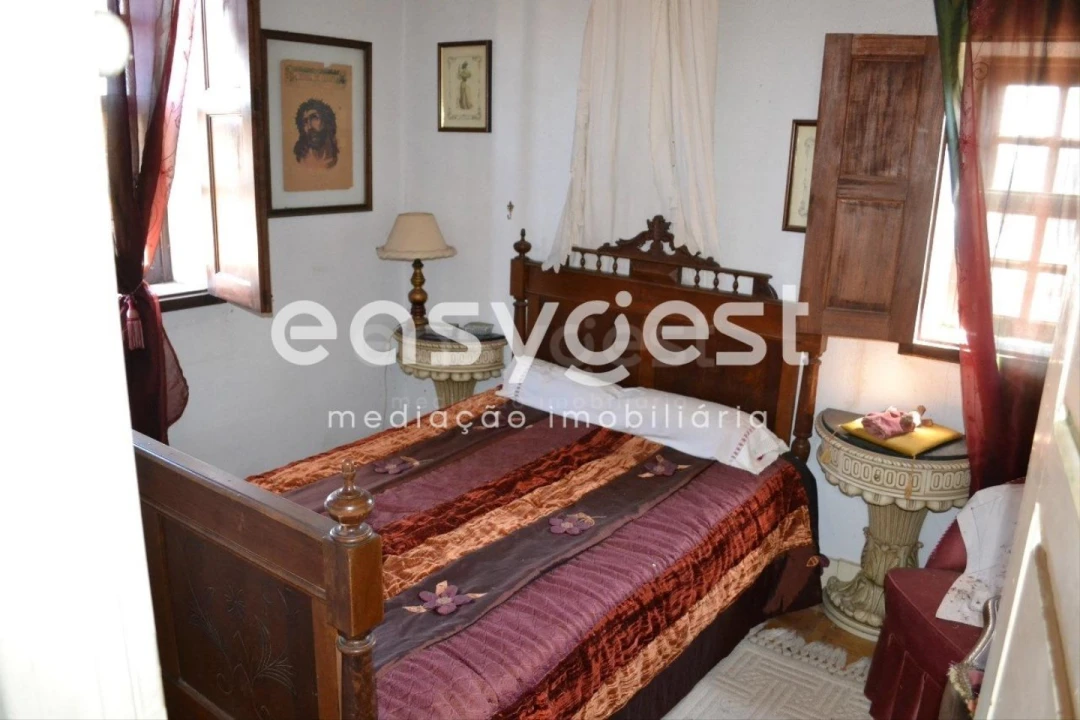 Moradia T4 para Venda em Travancinha Foto 17