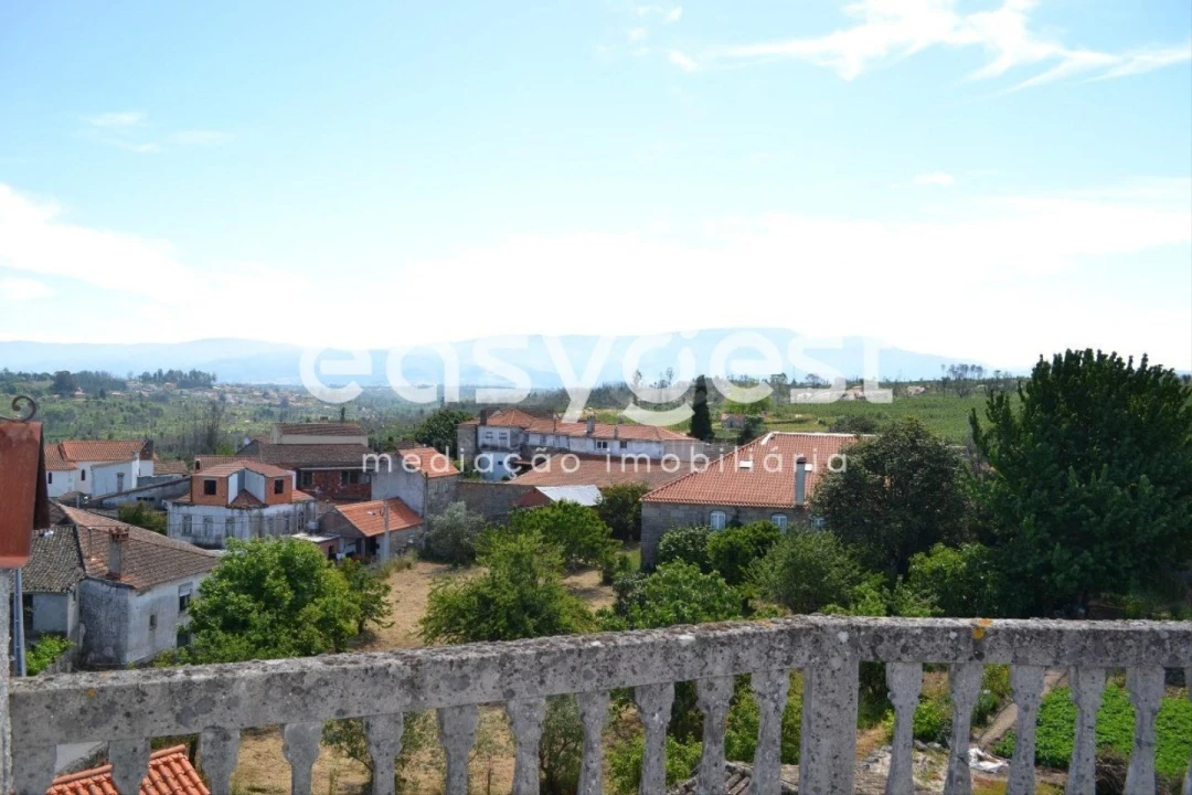 Moradia T4 para Venda em Travancinha Foto 23