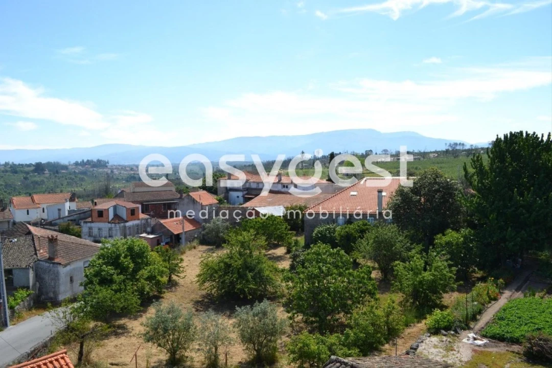 Moradia T4 para Venda em Travancinha Foto 29