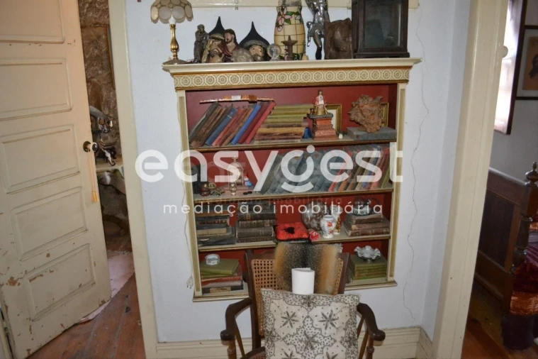 Moradia T4 para Venda em Travancinha Foto 18