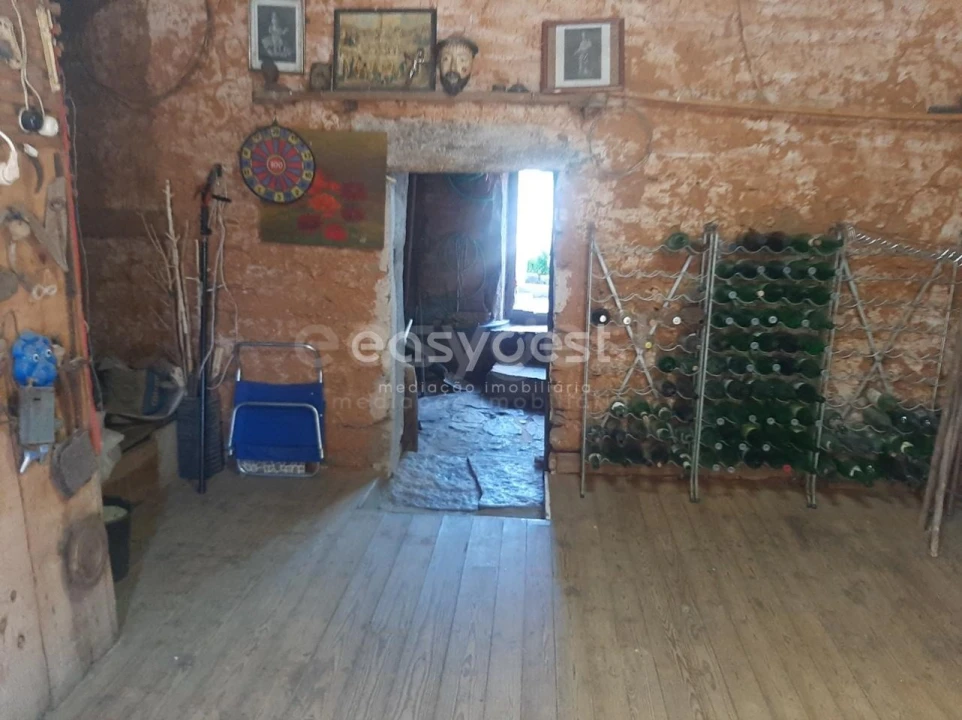 Moradia T6 para Venda em Carviçais Foto 8