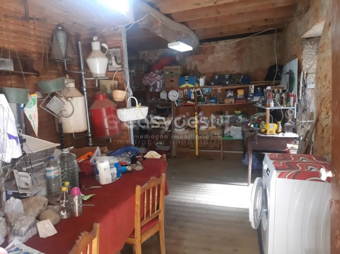 Moradia T6 para Venda em Carviçais Foto 7