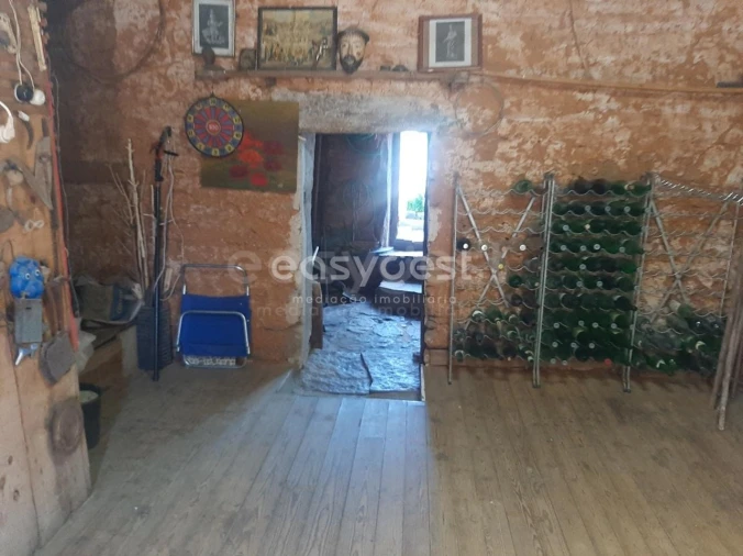 Moradia T6 para Venda em Carviçais Foto 8