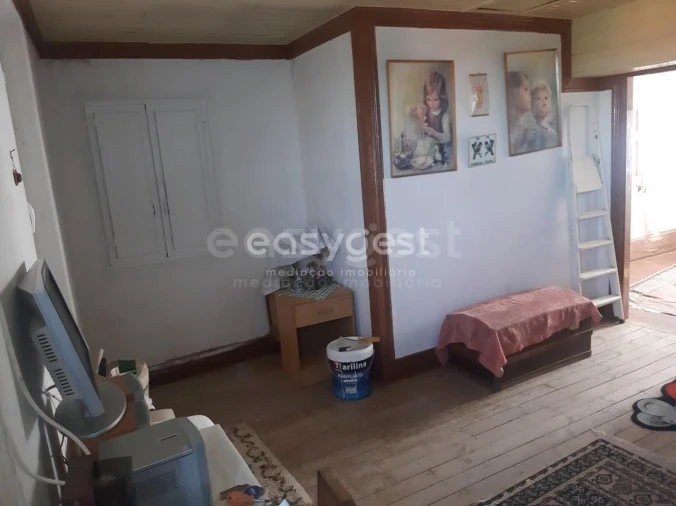 Moradia T6 para Venda em Carviçais Foto 23