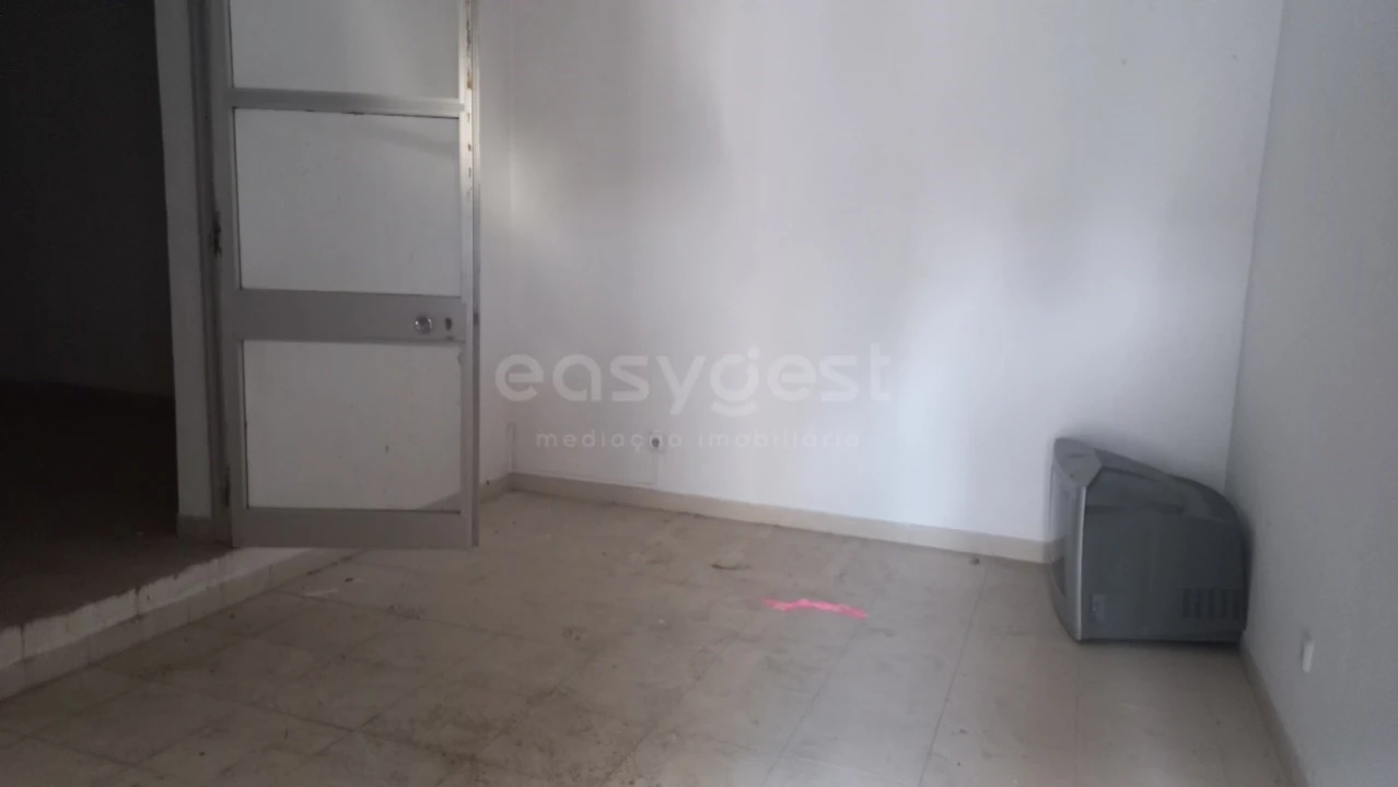 Moradia T2 para Venda em Achete, Azoia de Baixo e Póvoa de Santarém Foto 15