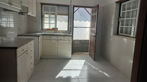 Moradia T2 para Venda em Achete, Azoia de Baixo e Póvoa de Santarém