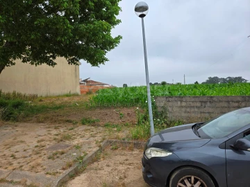 Terreno para Venda em Oliveirinha