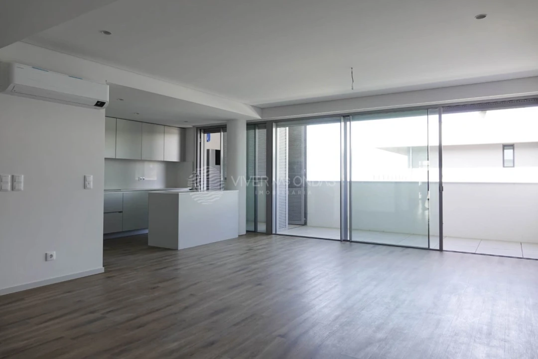 Apartamento T2 para Venda em Mafamude e Vilar do Paraíso Foto 2