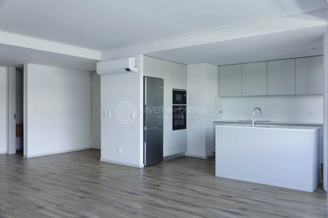Apartamento T2 para Venda em Mafamude e Vilar do Paraíso Foto 3