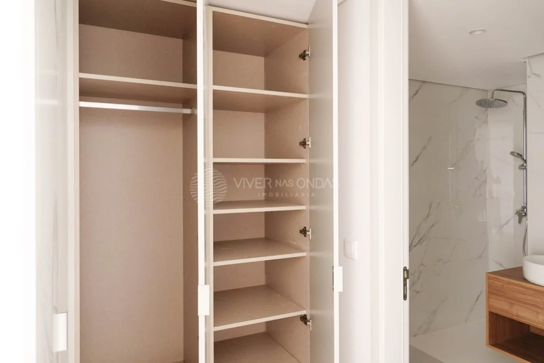 Apartamento T2 para Venda em Mafamude e Vilar do Paraíso Foto 14