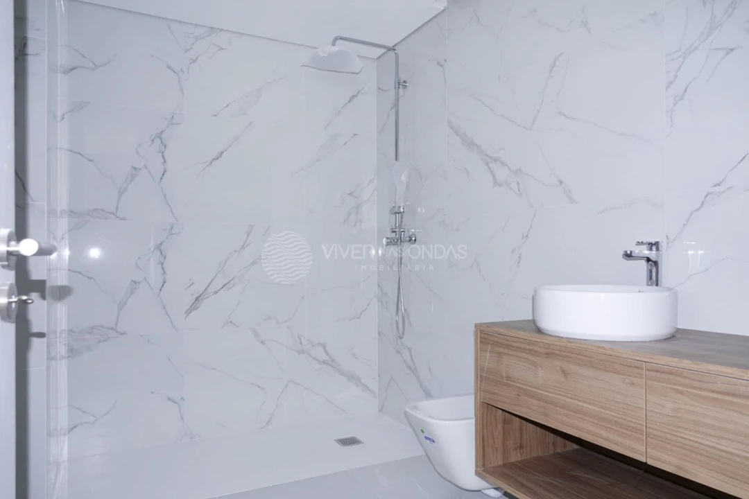 Apartamento T2 para Venda em Mafamude e Vilar do Paraíso Foto 21