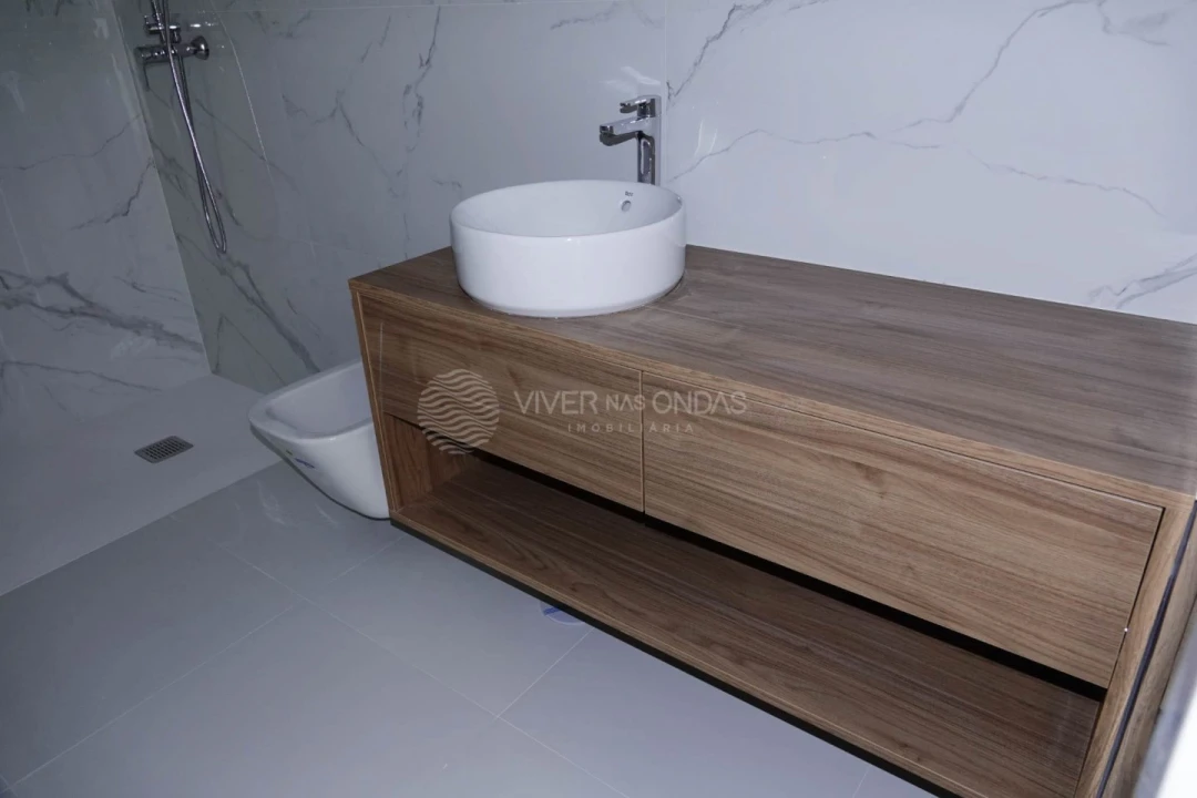 Apartamento T2 para Venda em Mafamude e Vilar do Paraíso Foto 22