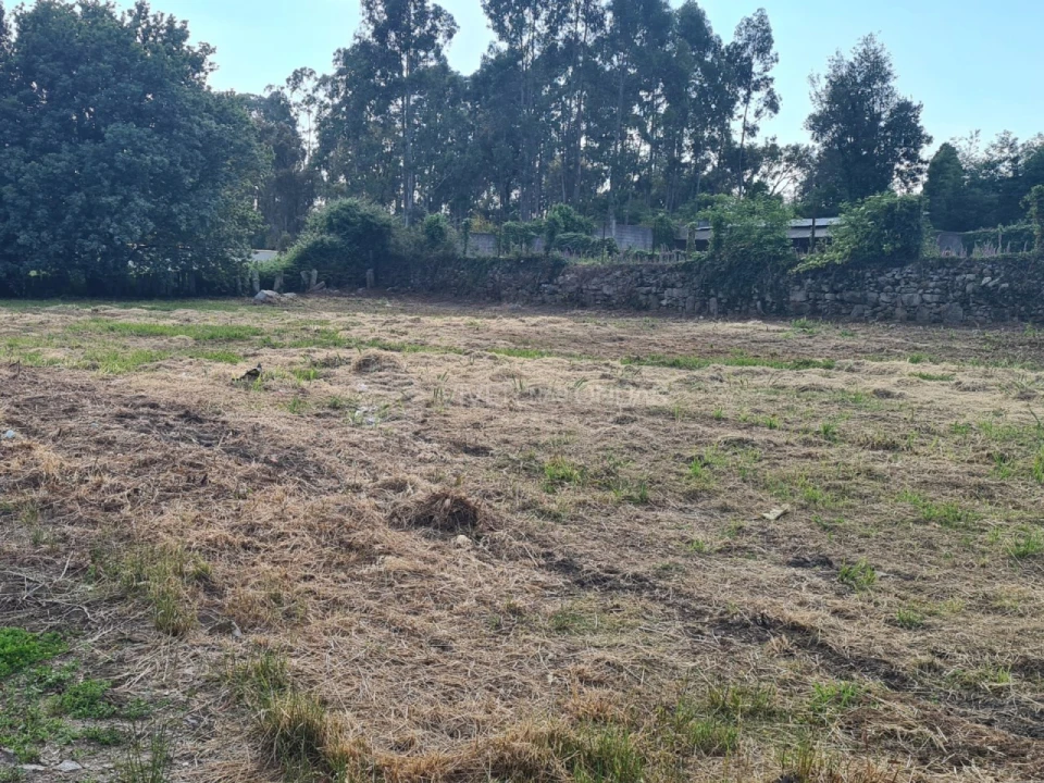 Terreno para Venda em Serzedo e Perosinho Foto 1