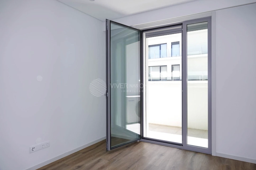Apartamento T2 para Venda em Mafamude e Vilar do Paraíso Foto 13