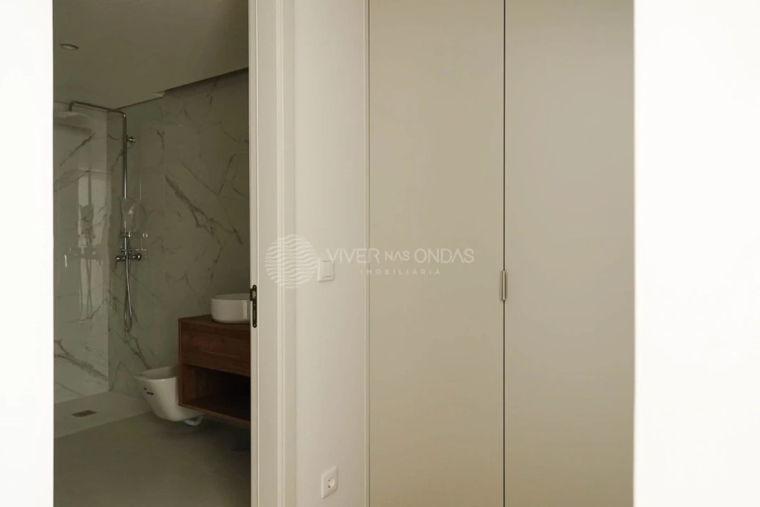 Apartamento T2 para Venda em Mafamude e Vilar do Paraíso Foto 23