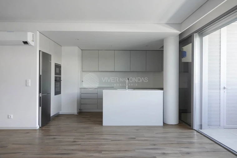 Apartamento T2 para Venda em Mafamude e Vilar do Paraíso Foto 3