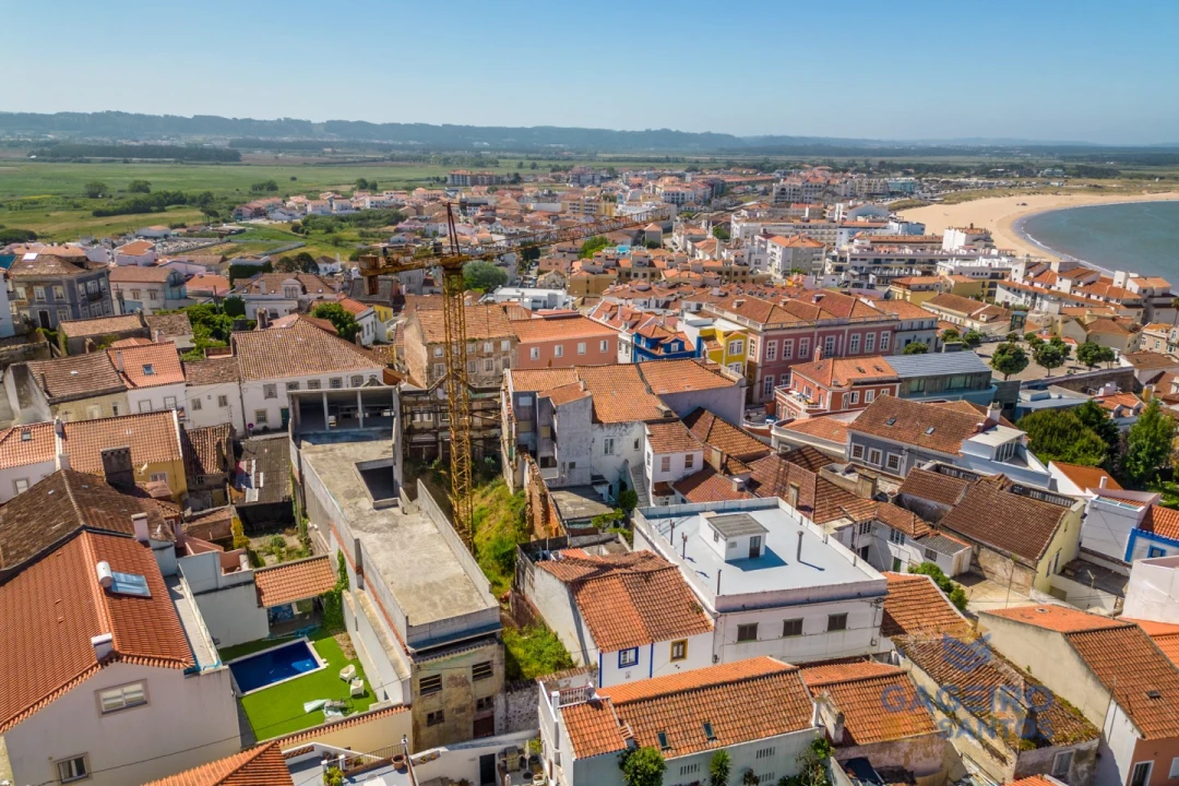 Moradia T5 para Venda em São Martinho do Porto Foto 32