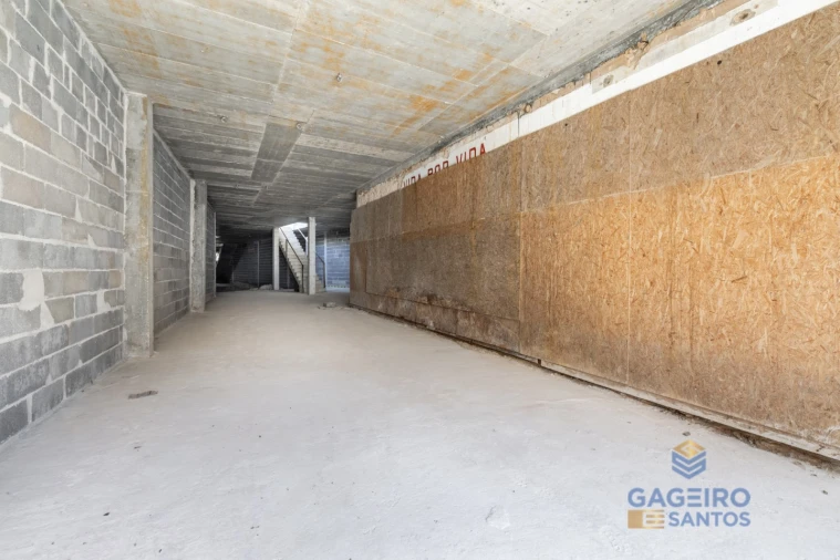 Moradia T5 para Venda em São Martinho do Porto Foto 11