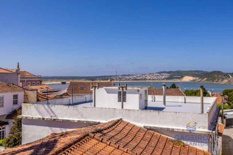 Moradia T5 para Venda em São Martinho do Porto Foto 23