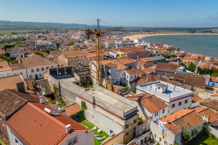 Moradia T5 para Venda em São Martinho do Porto Foto 33