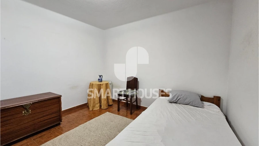 Moradia T2 para Venda em Ázere e Covelo Foto 11