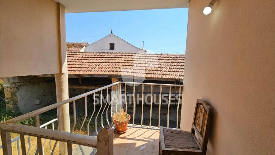 Moradia T2 para Venda em Ázere e Covelo Foto 14