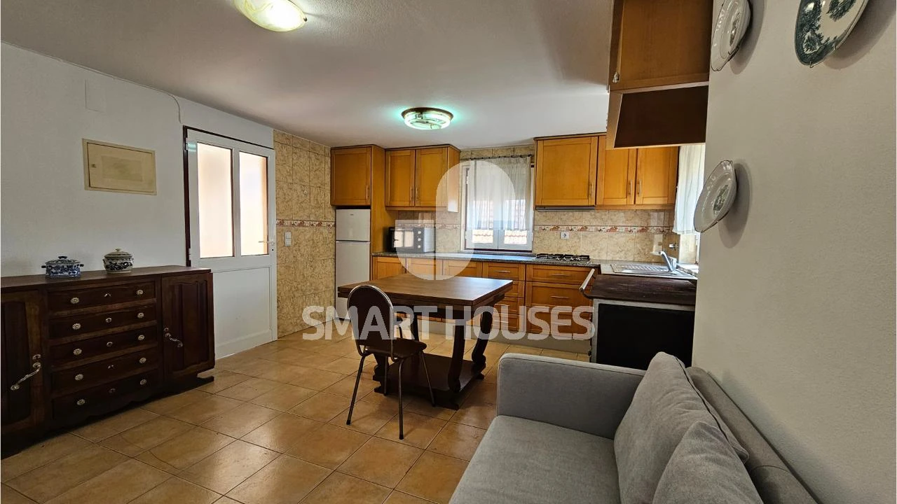 Moradia T2 para Venda em Ázere e Covelo Foto 4