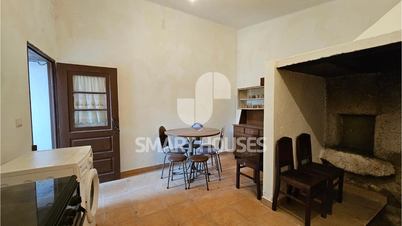 Moradia T2 para Venda em Ázere e Covelo Foto 17