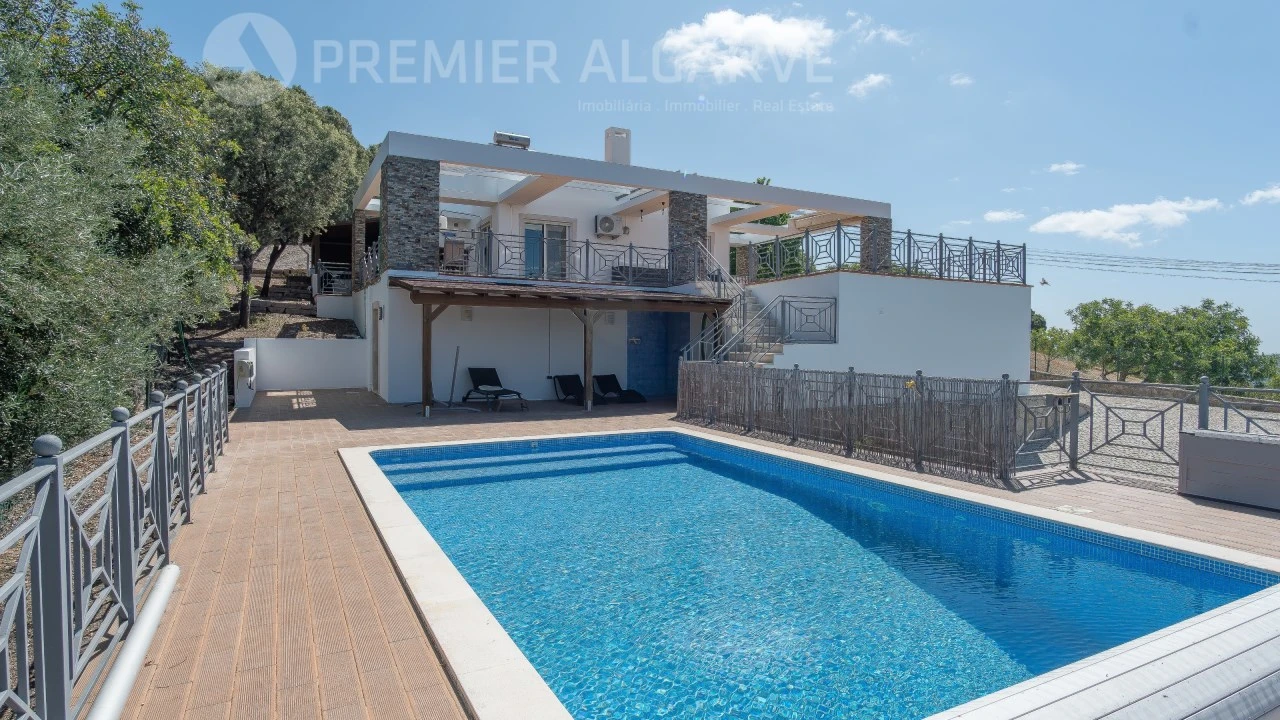 Moradia T3 para Venda em São Brás de Alportel Foto 4