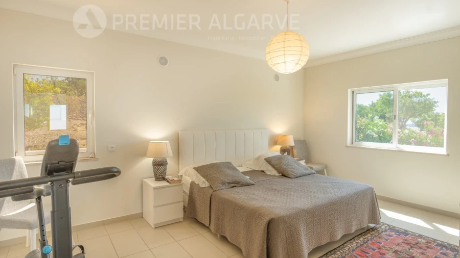 Moradia T3 para Venda em São Brás de Alportel Foto 17