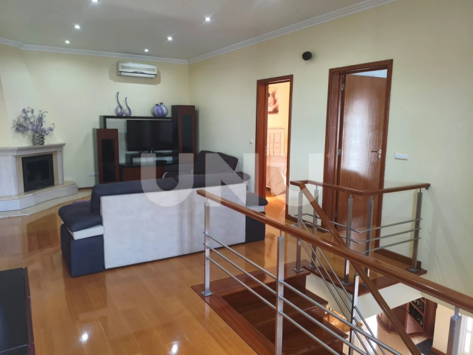 Moradia T4 para Venda em São Vicente Ferreira Foto 10