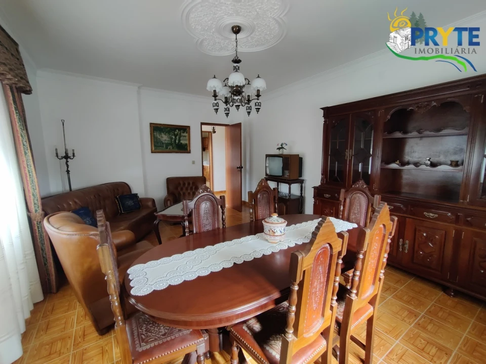 Moradia T3 para Venda em Varzea dos Cavaleiros Foto 10