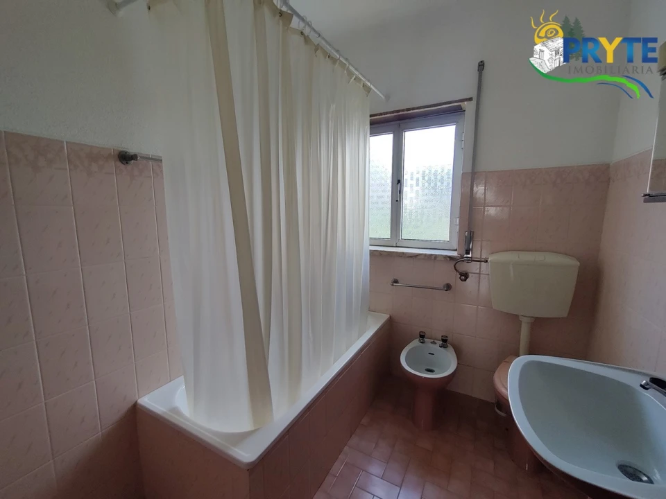 Moradia T3 para Venda em Varzea dos Cavaleiros Foto 15