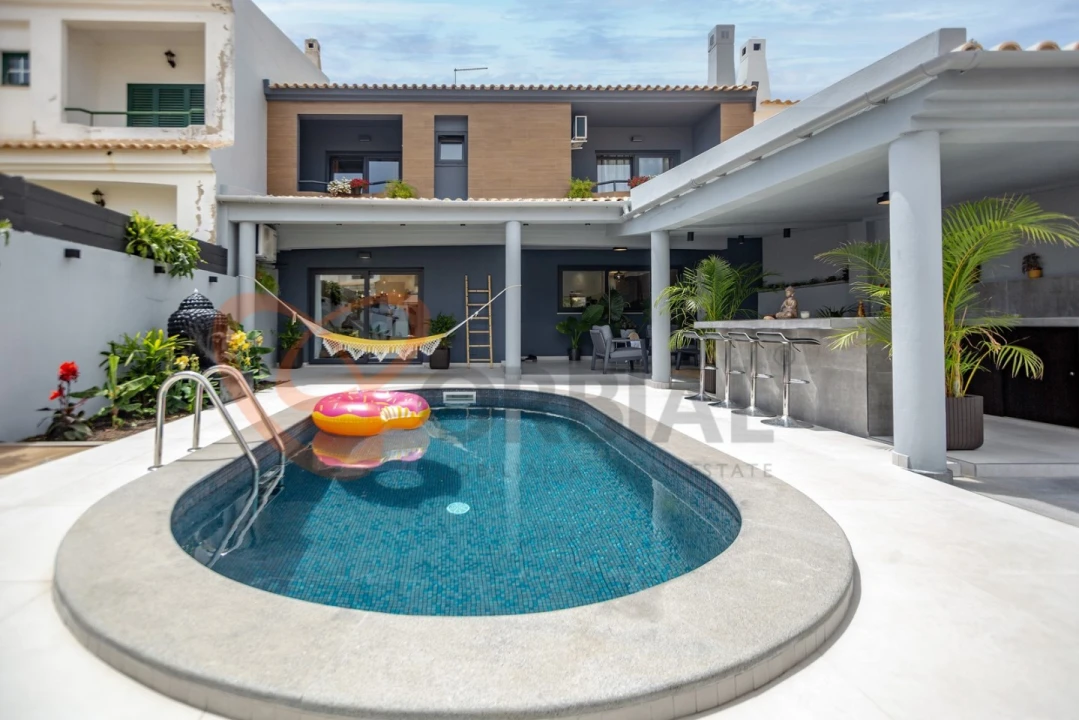 Moradia T3 para Venda em Albufeira e Olhos de Água Foto 9