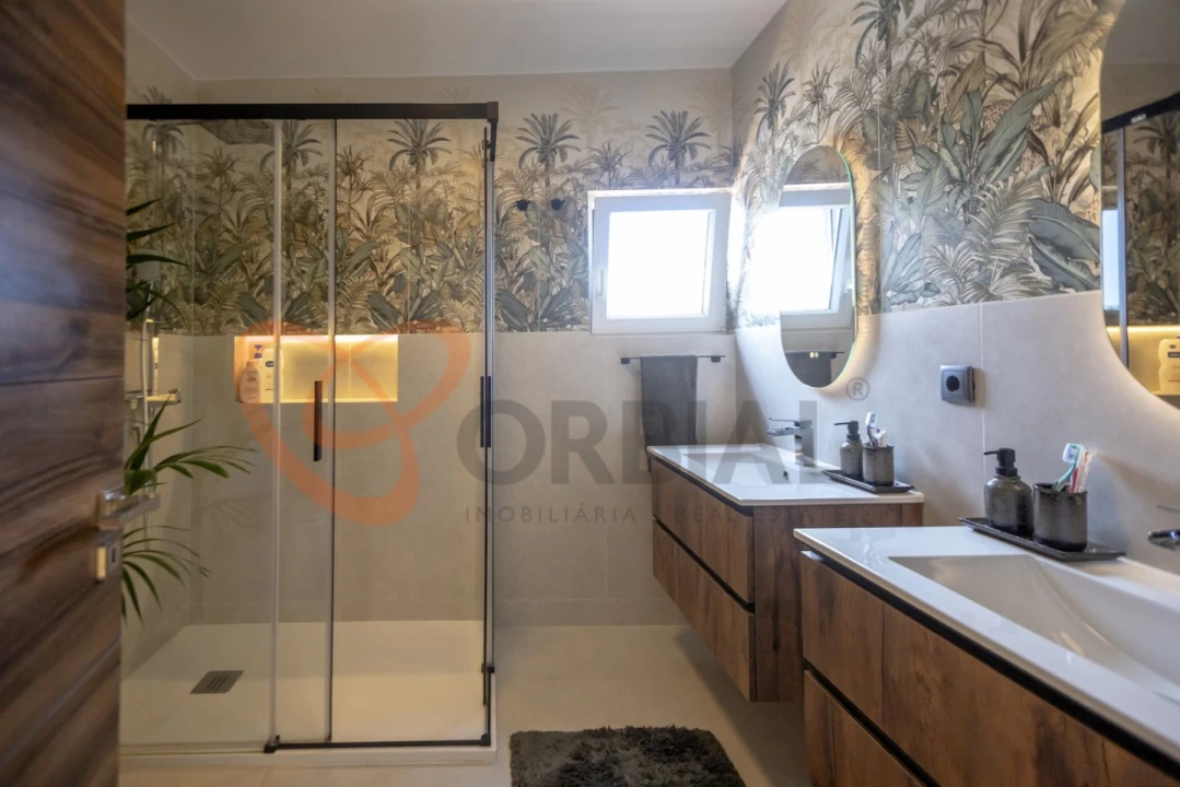 Moradia T3 para Venda em Albufeira e Olhos de Água Foto 32