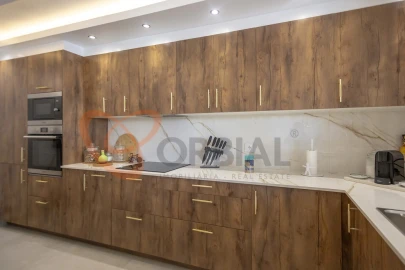 Moradia T3 para Venda em Albufeira e Olhos de Água