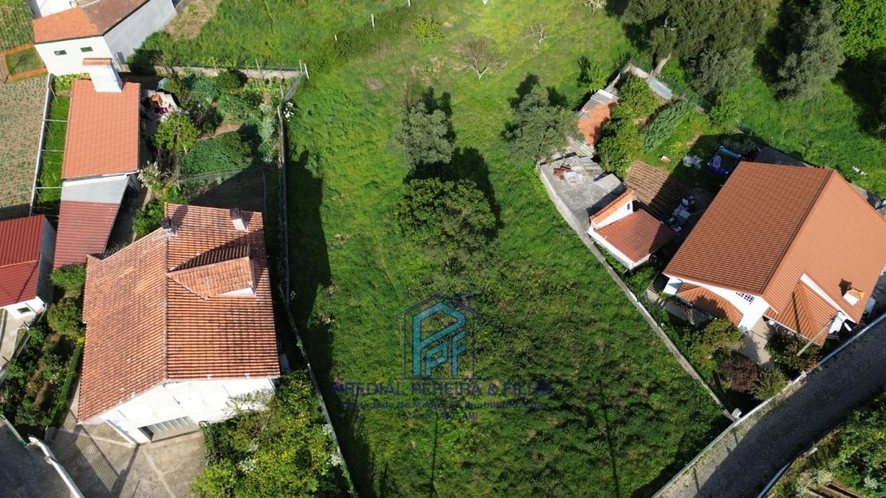 Terreno Misto para Venda em Melres e Medas Foto 2