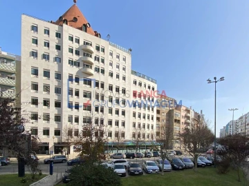 Escritório para Arrendamento em São Domingos de Benfica