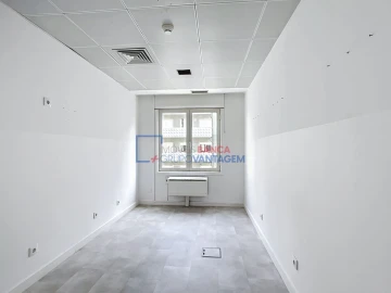 Escritório para Arrendamento em São Domingos de Benfica