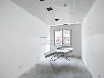 Escritório para Arrendamento em São Domingos de Benfica