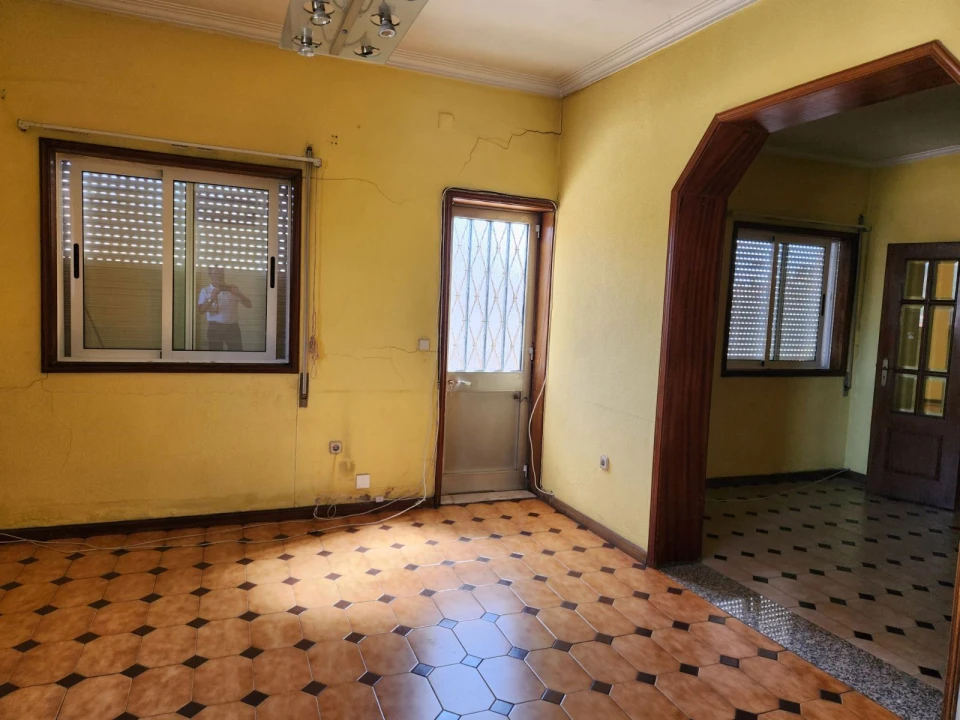 Apartamento T4 para Arrendamento em Alfena Foto 5