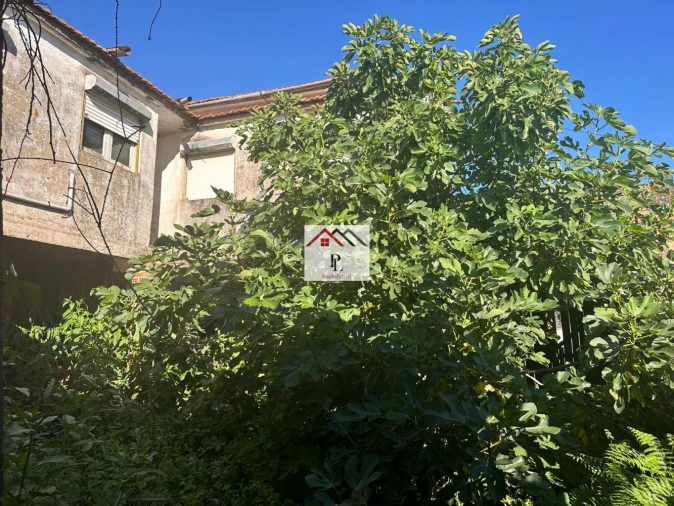 Moradia T4 para Venda em Ceira Foto 15