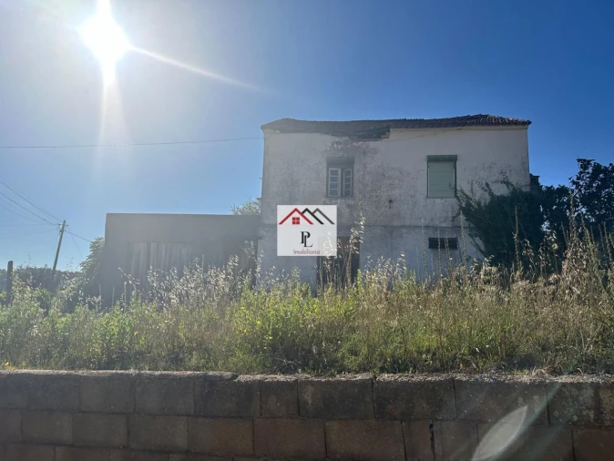 Moradia T4 para Venda em Ceira Foto 5