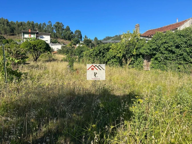 Moradia T4 para Venda em Ceira Foto 14