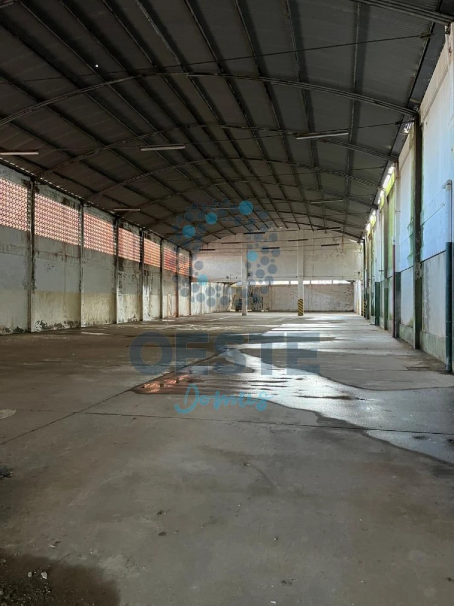 Loja para Venda em Azinhaga Foto 2